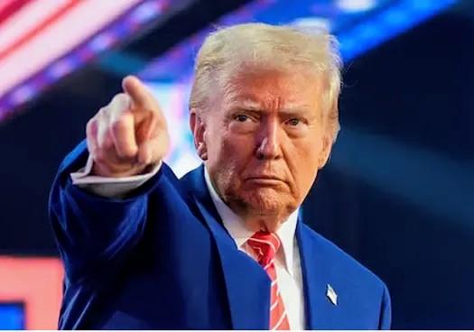 আরেকটু হলেই আটক হতেন মার্কিন পাইলট: ট্রাম্প